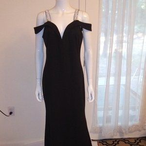 Fashion Nova  Black off the shoulder/strappy gown